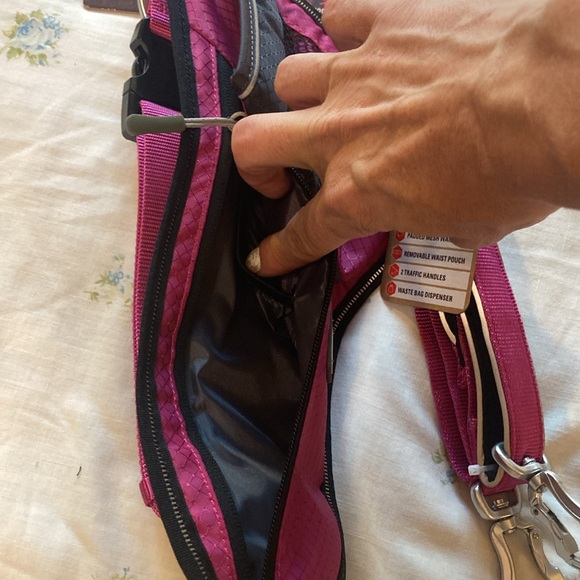 Arcadia trail dog leash and waist belt - Picture 8 of 13